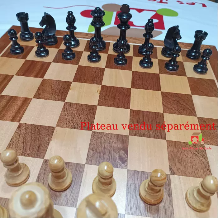 Pièces D'Échecs En Buis CHAVET - N° 5 Plombées Et Feutrées