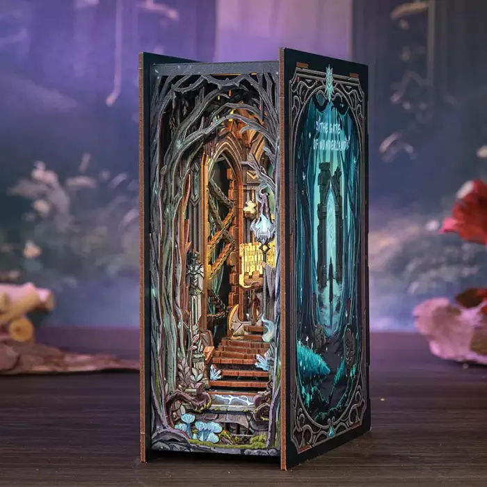 Booknook - La Porte Mystique